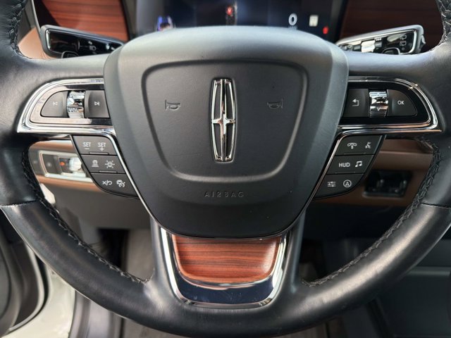 Certified 2024 Lincoln Navigator Reserve AWD/4WD image 27