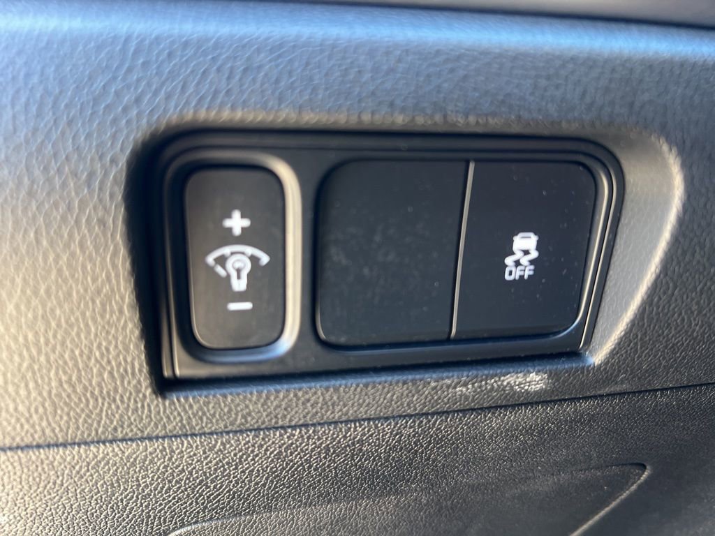 Certified 2025 Kia Sorento S image 50