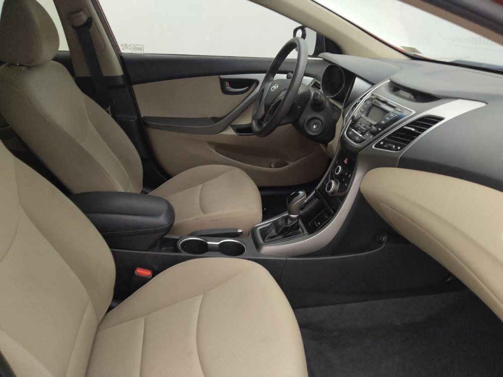 Used 2016 Hyundai Elantra SE FWD image 21