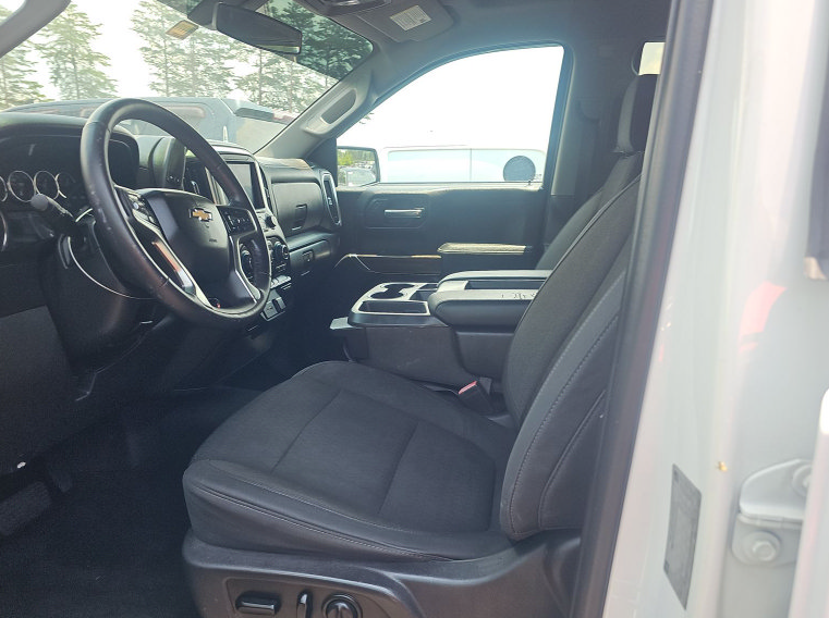 Used 2019 Chevrolet Silverado 1500 LT w/ All-Star Edition AWD/4WD image 4