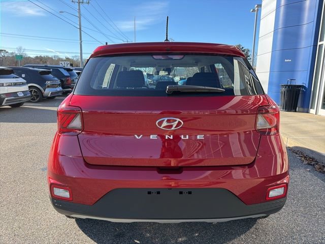 Used 2026 Hyundai Venue SE image 7