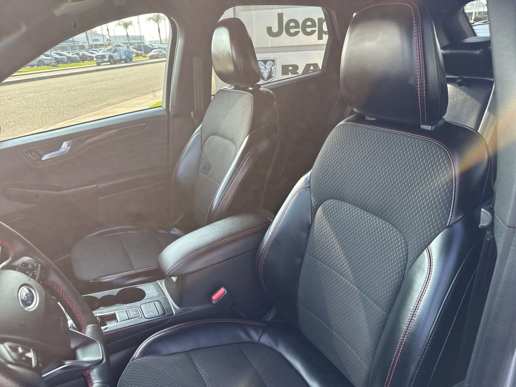 Used 2024 Ford Escape ST-Line image 19