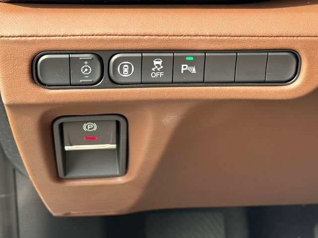 Certified 2026 Acura MDX w/ Technology Package FWD image 31