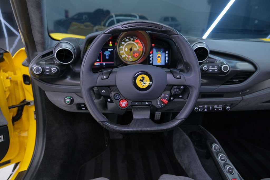 Used 2021 Ferrari F8 Tributo RWD image 43