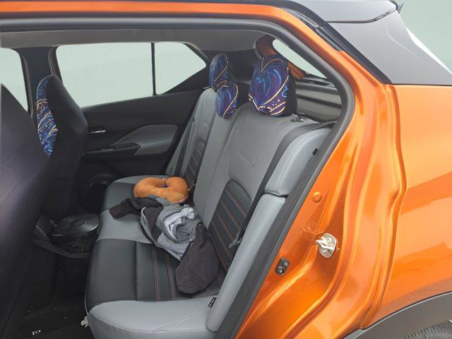 Used 2024 Nissan Kicks SR w/ SR Premium Package image 12