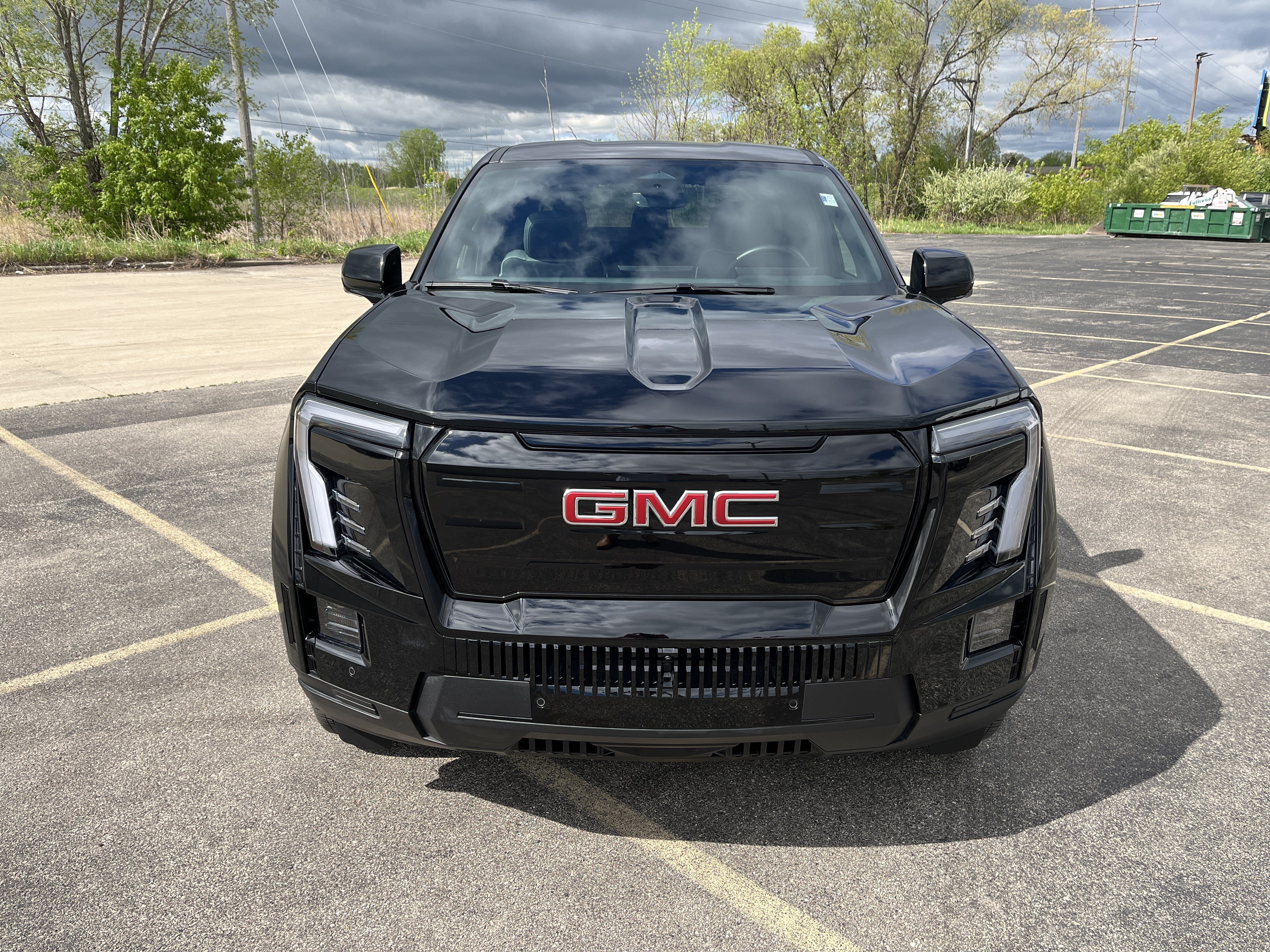 Used 2026 GMC Sierra EV Elevation w/ Premium Package AWD/4WD image 2