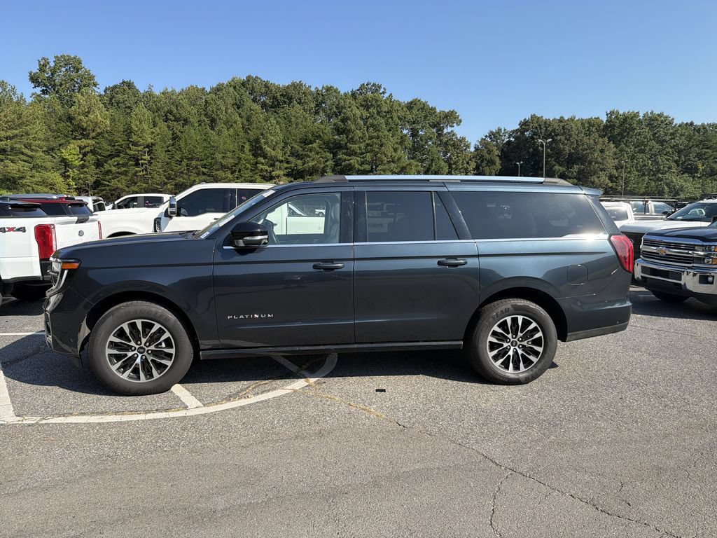 Used 2025 Ford Expedition Max Platinum AWD/4WD image 7