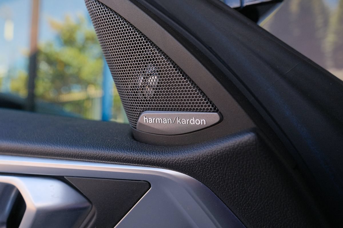 Used 2021 BMW M4 Competition w/ Parking Assistance Package RWD image 48