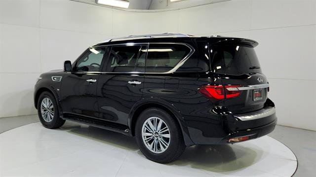 Used 2020 INFINITI QX80 Luxe w/ All-Season Package RWD image 6