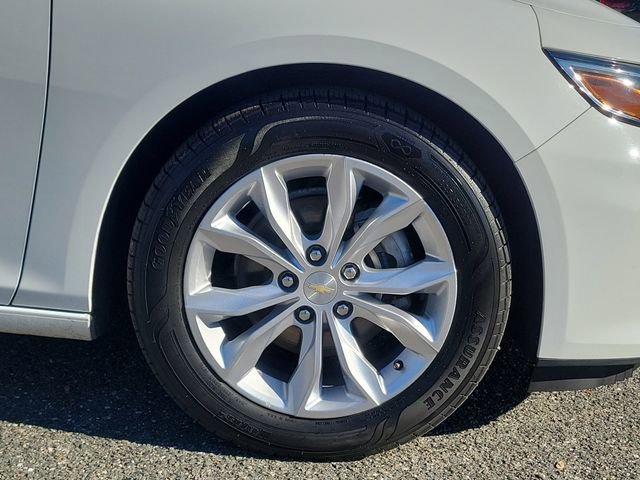 Used 2023 Chevrolet Malibu LT FWD image 6