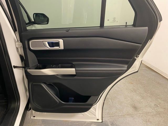 Used 2022 Ford Explorer Limited w/ Hybrid Equipment Group 310A image 33