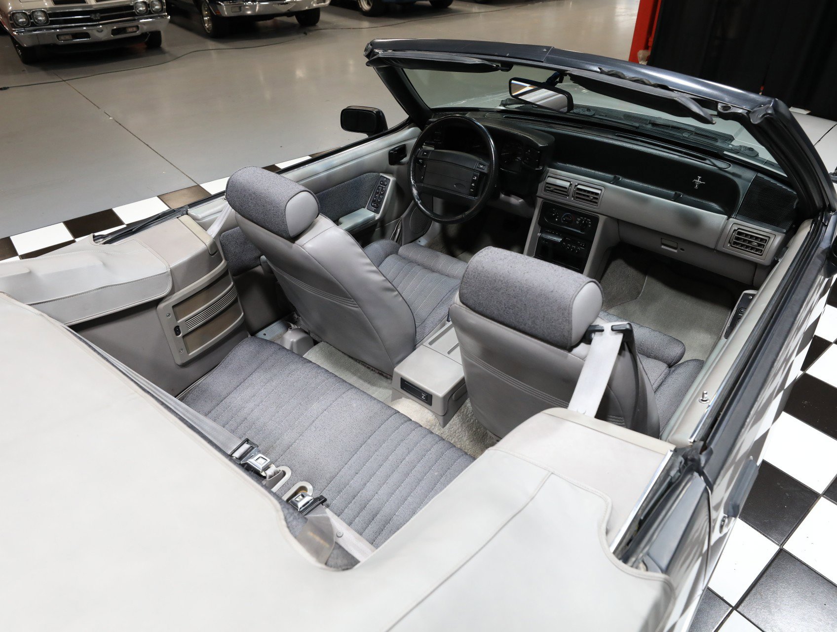 Used 1990 Ford Mustang GT image 44