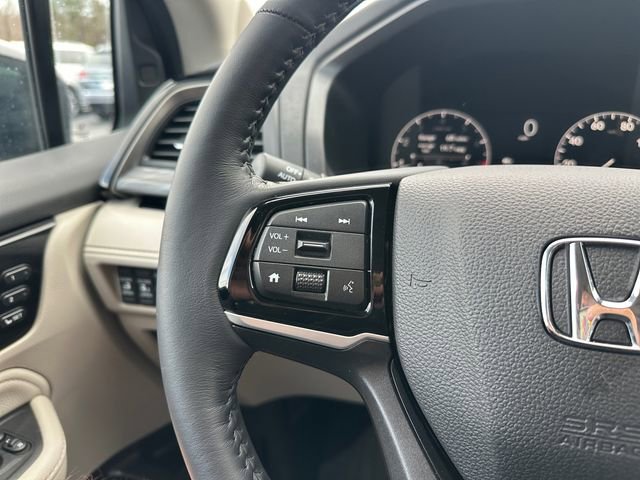 Used 2025 Honda Odyssey Elite image 24