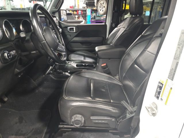 Used 2020 Jeep Gladiator Overland w/ Popular Equipment Package image 13