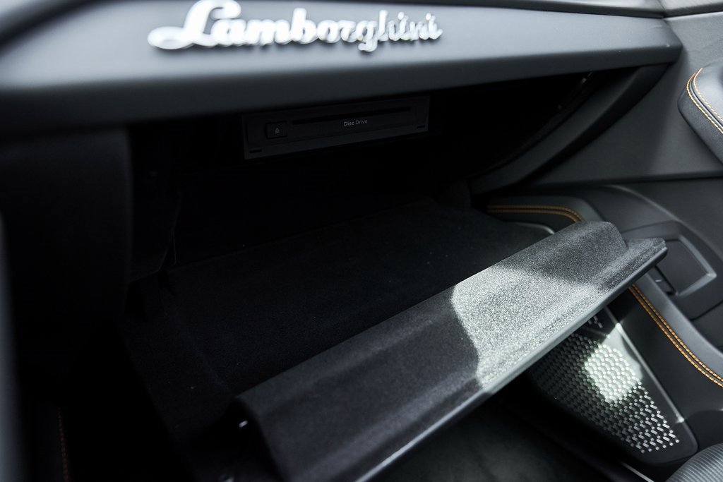 Used 2022 Lamborghini Urus image 82