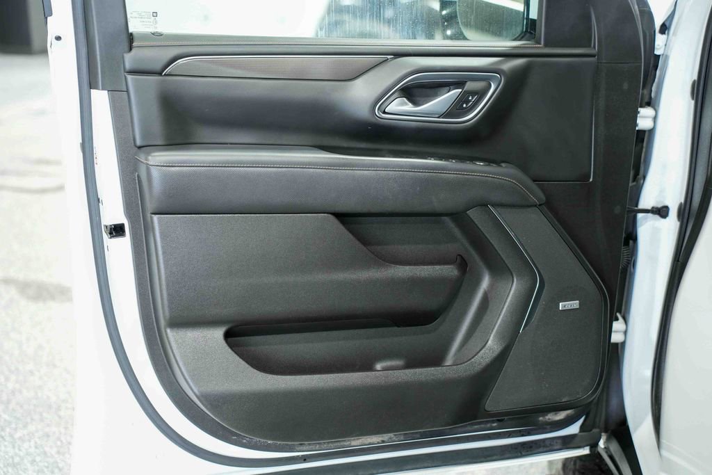 Used 2022 GMC Yukon AT4 image 16