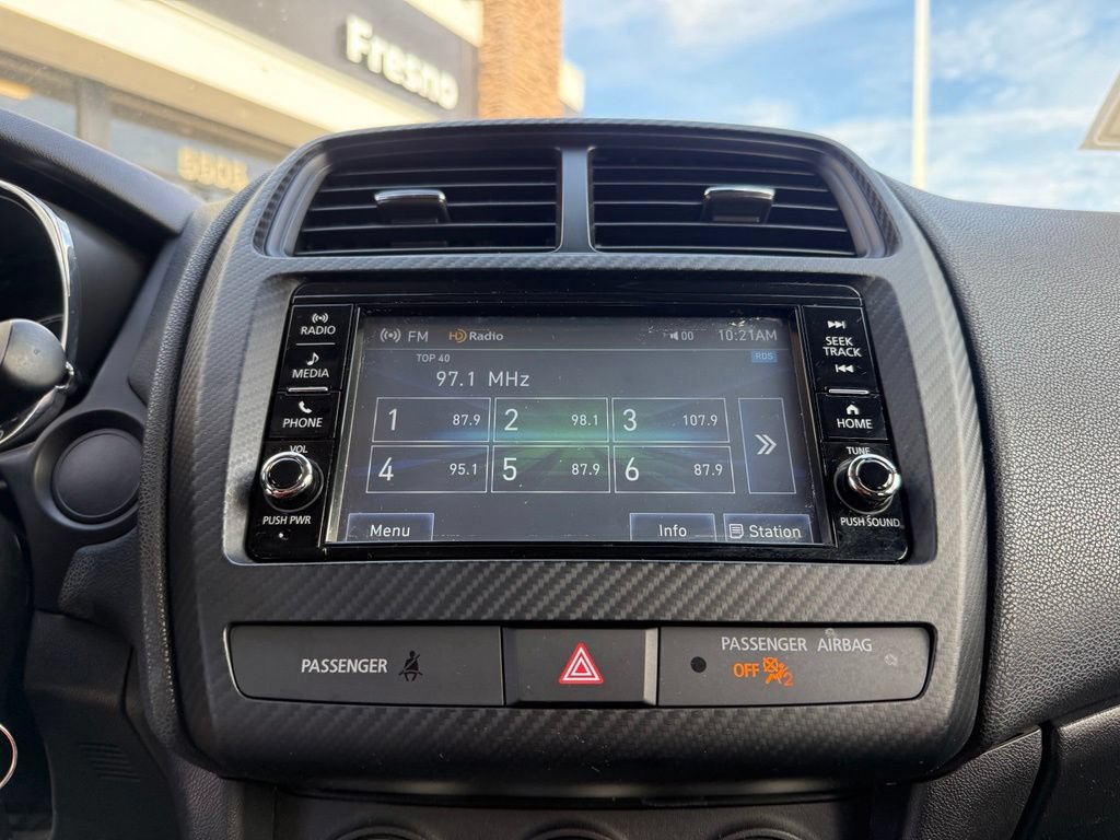 Used 2023 Mitsubishi Outlander Sport ES AWD/4WD image 24