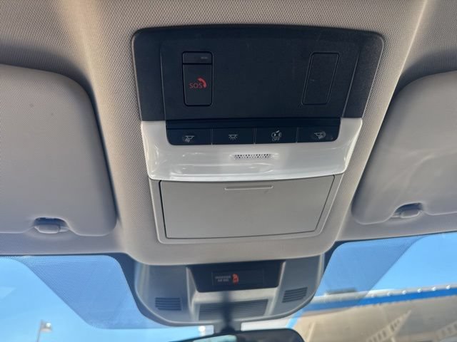 Used 2024 Nissan Rogue SV FWD image 25