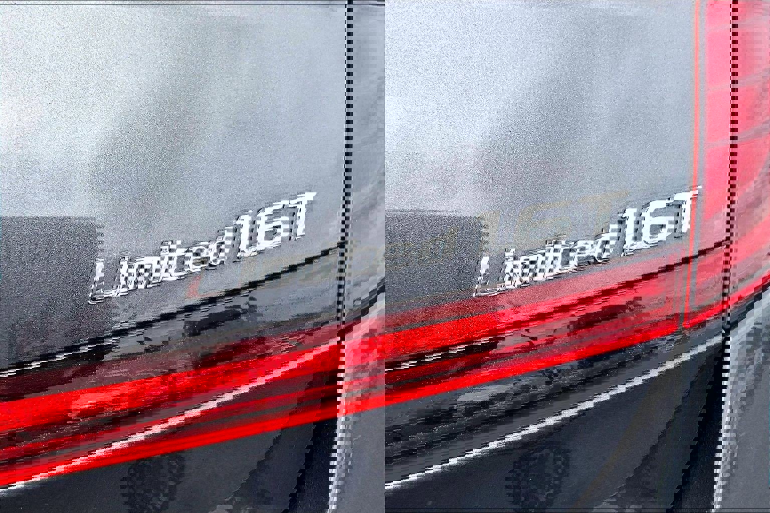 Used 2020 Hyundai Sonata Limited FWD image 30