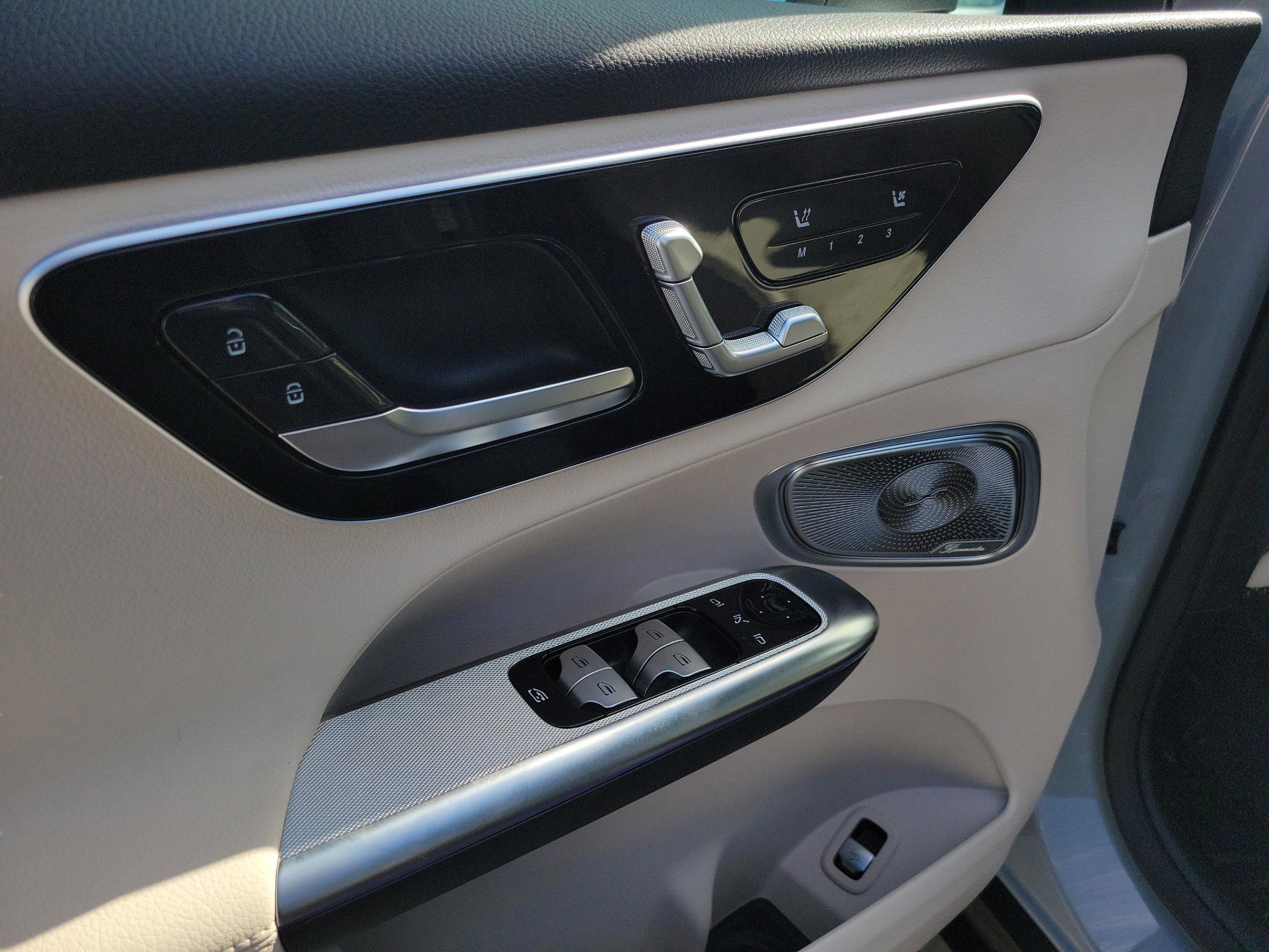 Certified 2026 Mercedes-Benz GLC 300 image 15