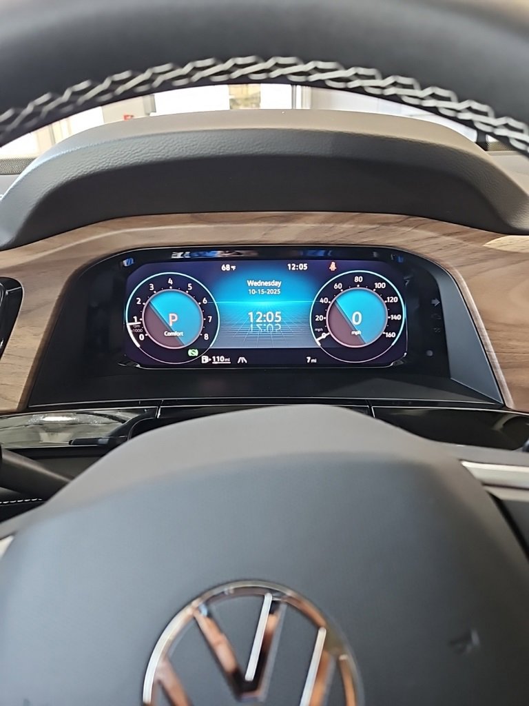 New 2026 Volkswagen Atlas SE image 32