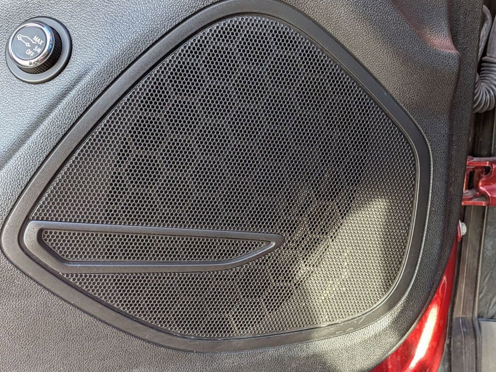 Used 2023 Buick Envision Essence w/ Sport Touring Package image 30