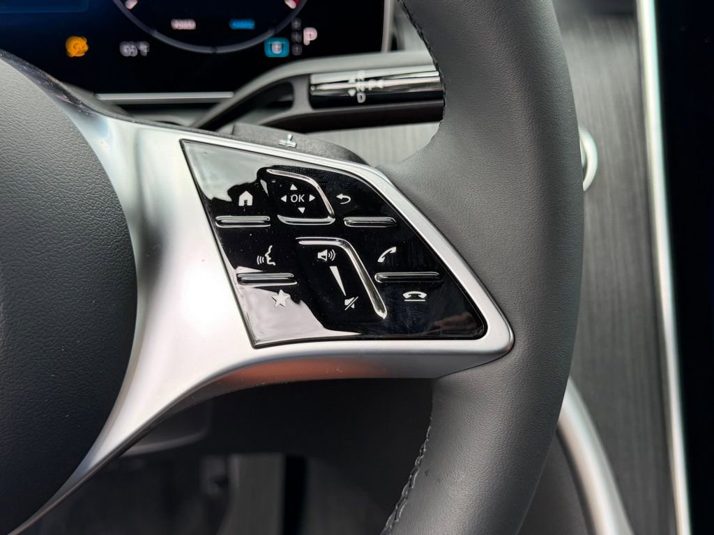 New 2026 Mercedes-Benz C 300 4MATIC Sedan image 23