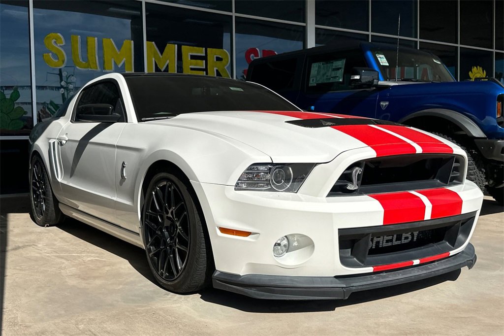 Used 2013 Ford Mustang Shelby GT500 image 2
