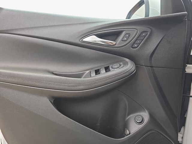 Used 2023 Buick Encore GX Essence w/ Experience Buick Package FWD image 26