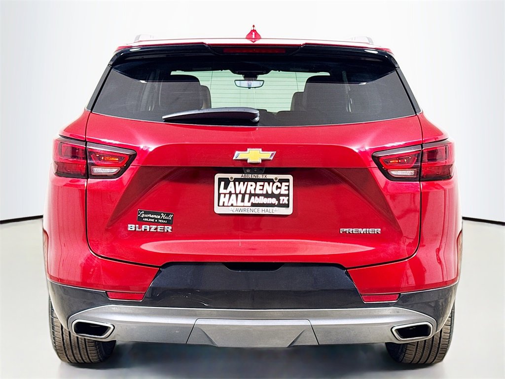 Used 2023 Chevrolet Blazer Premier w/ Driver Confidence II Package image 5