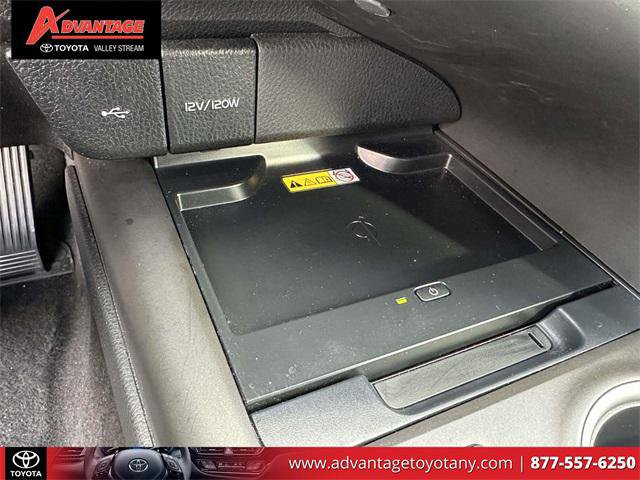 Certified 2023 Toyota Camry XLE image 33