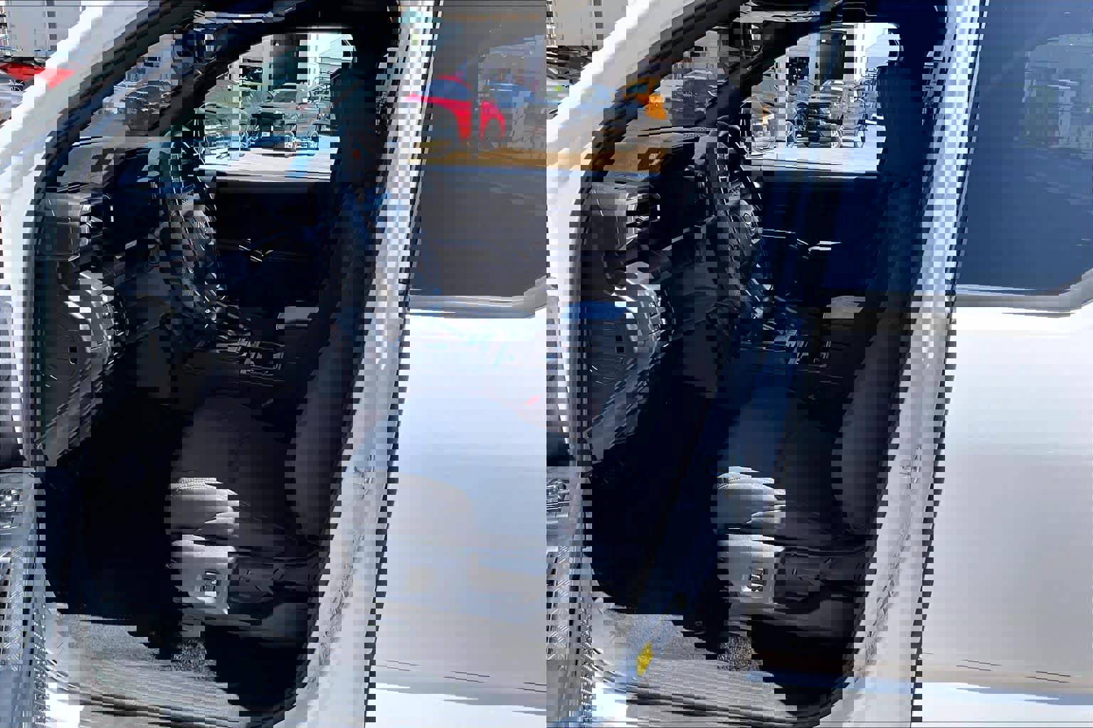 Used 2024 Toyota Tacoma SR image 8