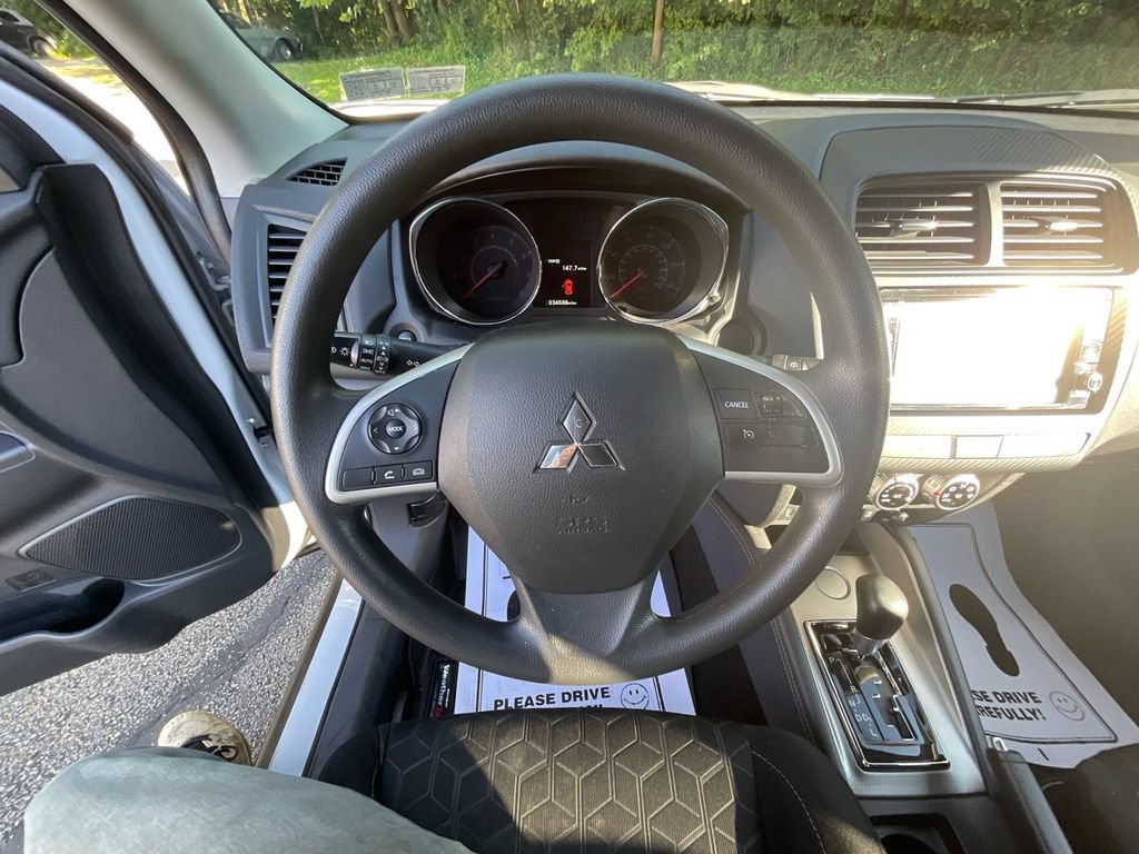 Used 2022 Mitsubishi Outlander Sport ES FWD image 15