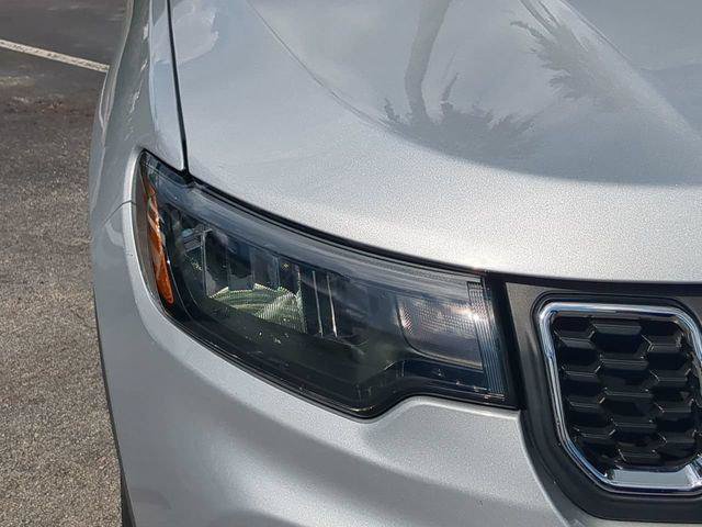 Certified 2024 Jeep Compass Latitude AWD/4WD image 10