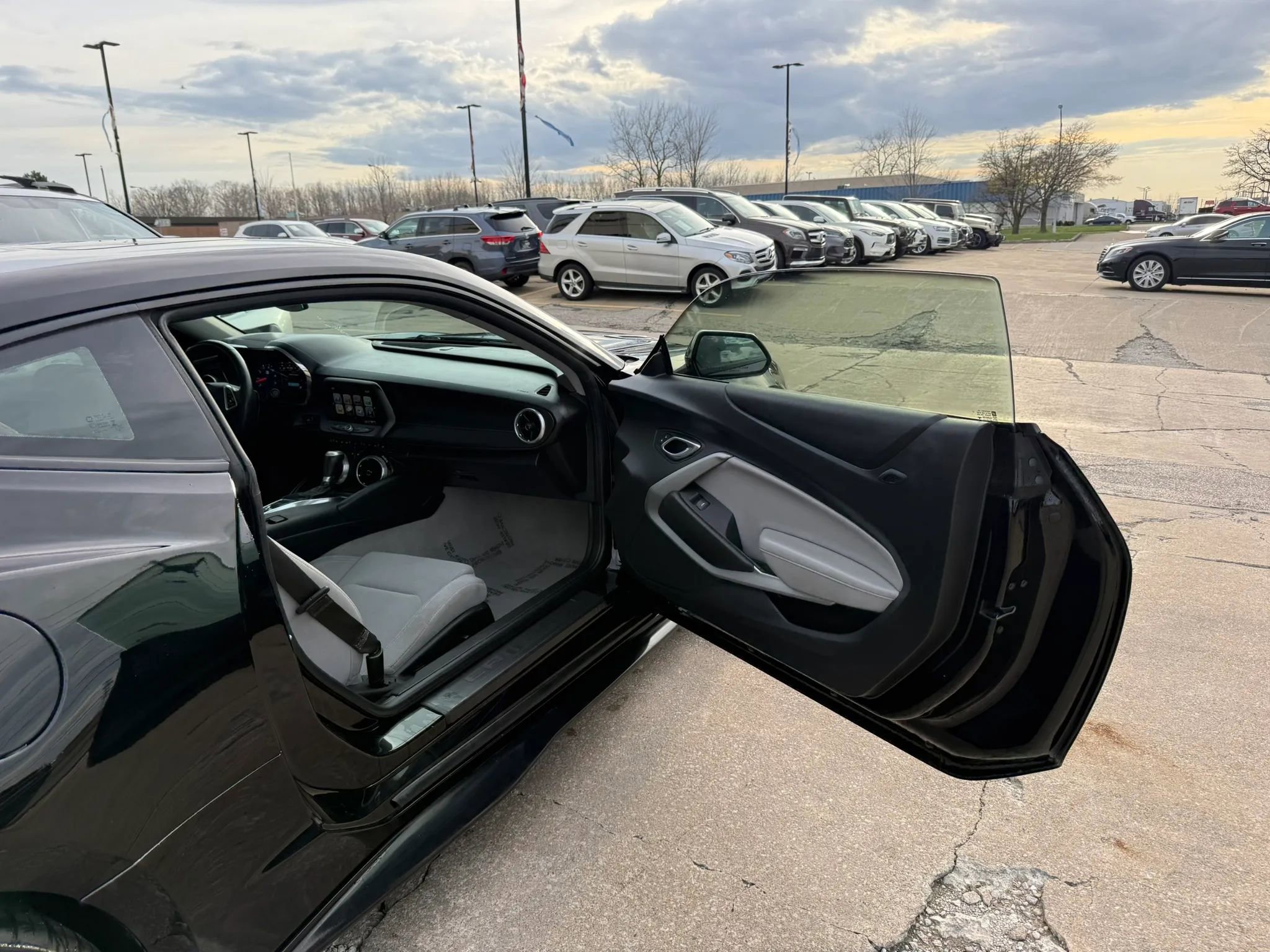 Used 2018 Chevrolet Camaro SS RWD image 20