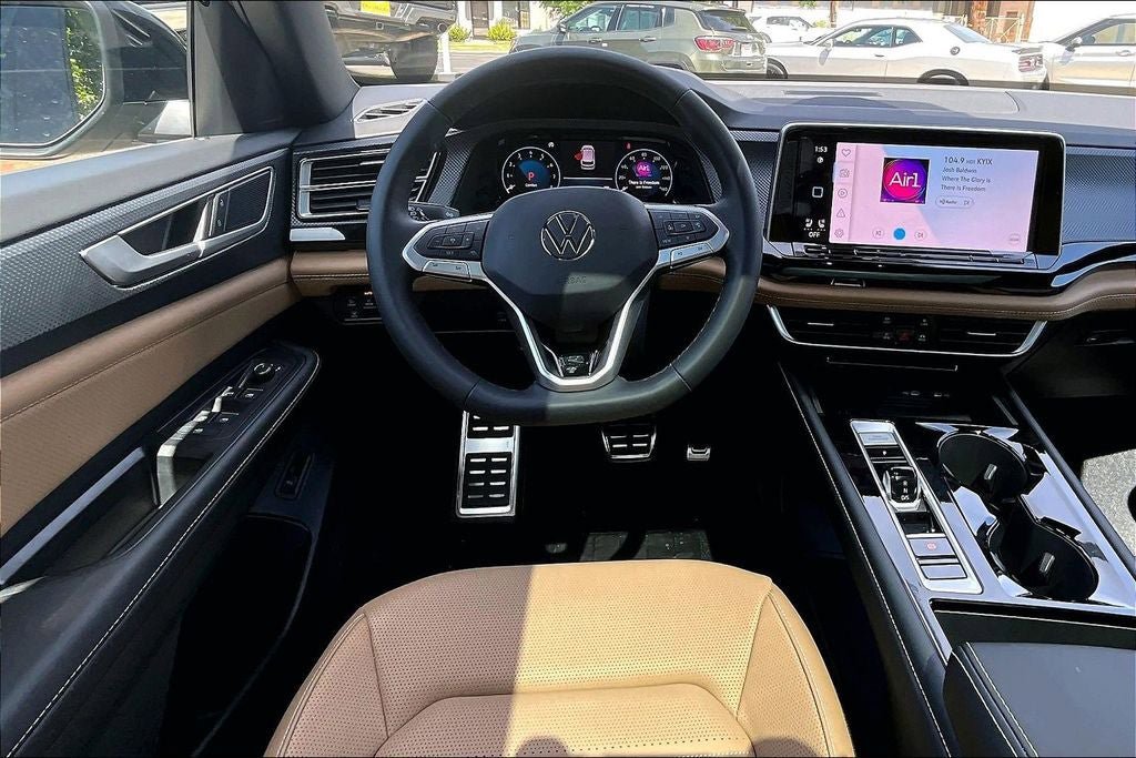 New 2026 Volkswagen Atlas Cross Sport SEL R-Line AWD/4WD image 4