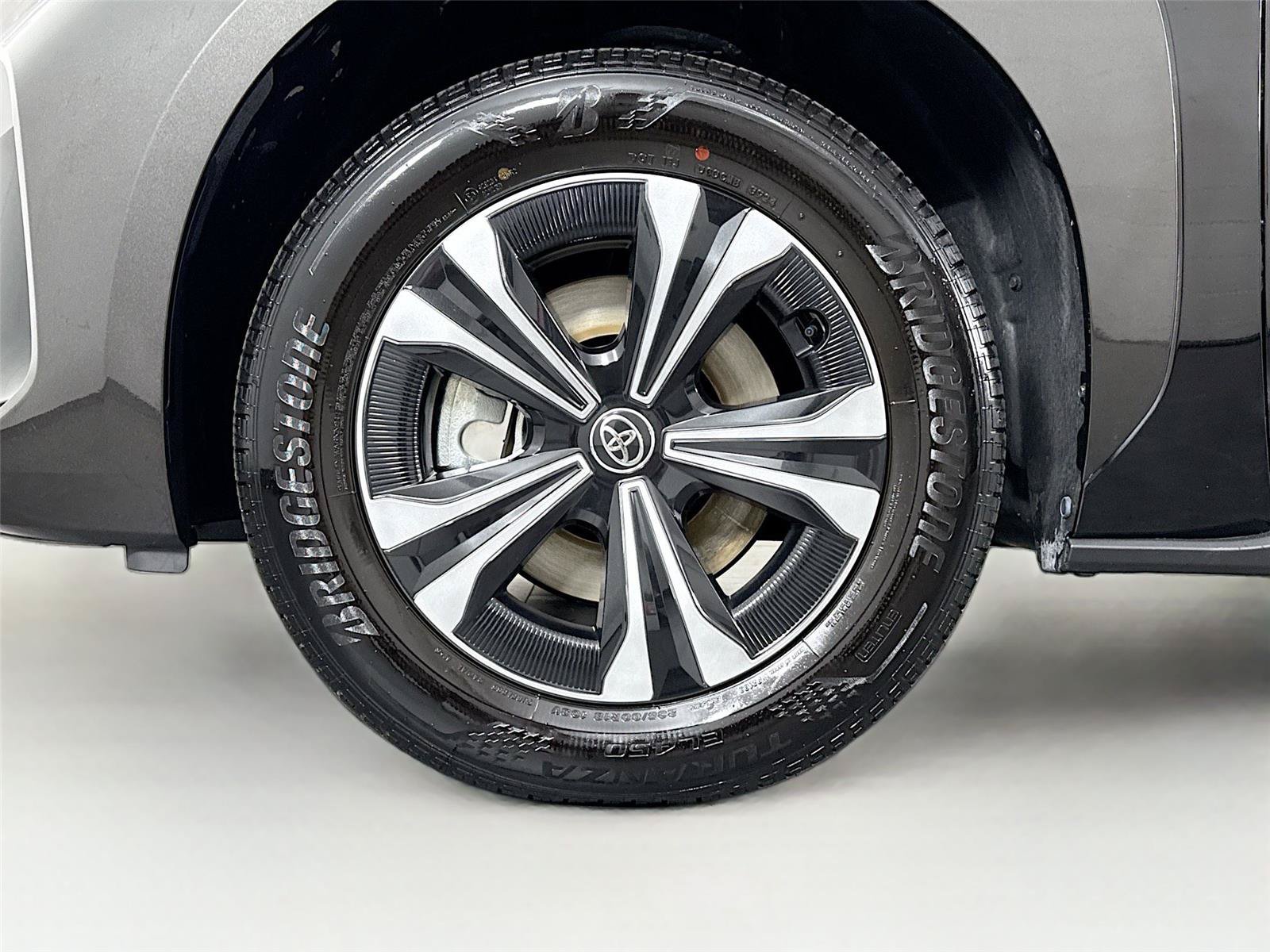 Certified 2024 Toyota bZ4X AWD w/ Weather Package image 42