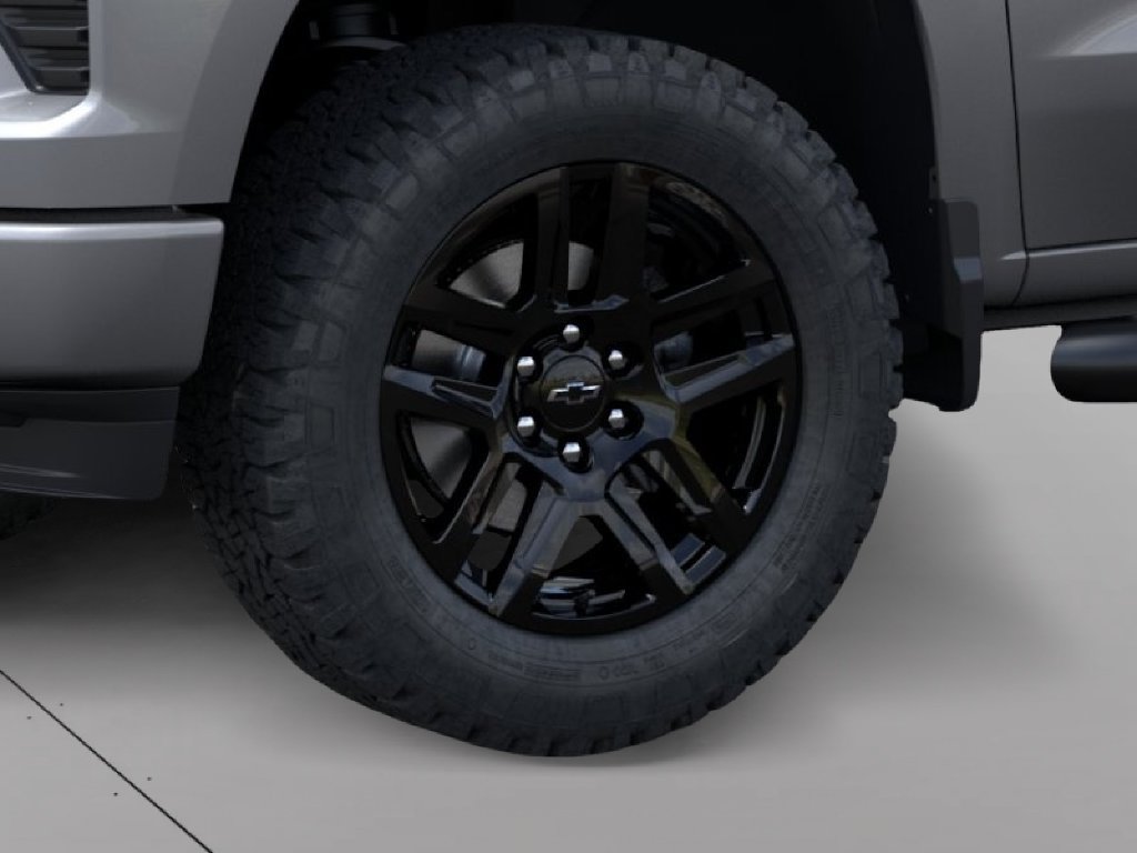 New 2026 Chevrolet Silverado 1500 Custom w/ LPO, Dark Essentials Package AWD/4WD image 9