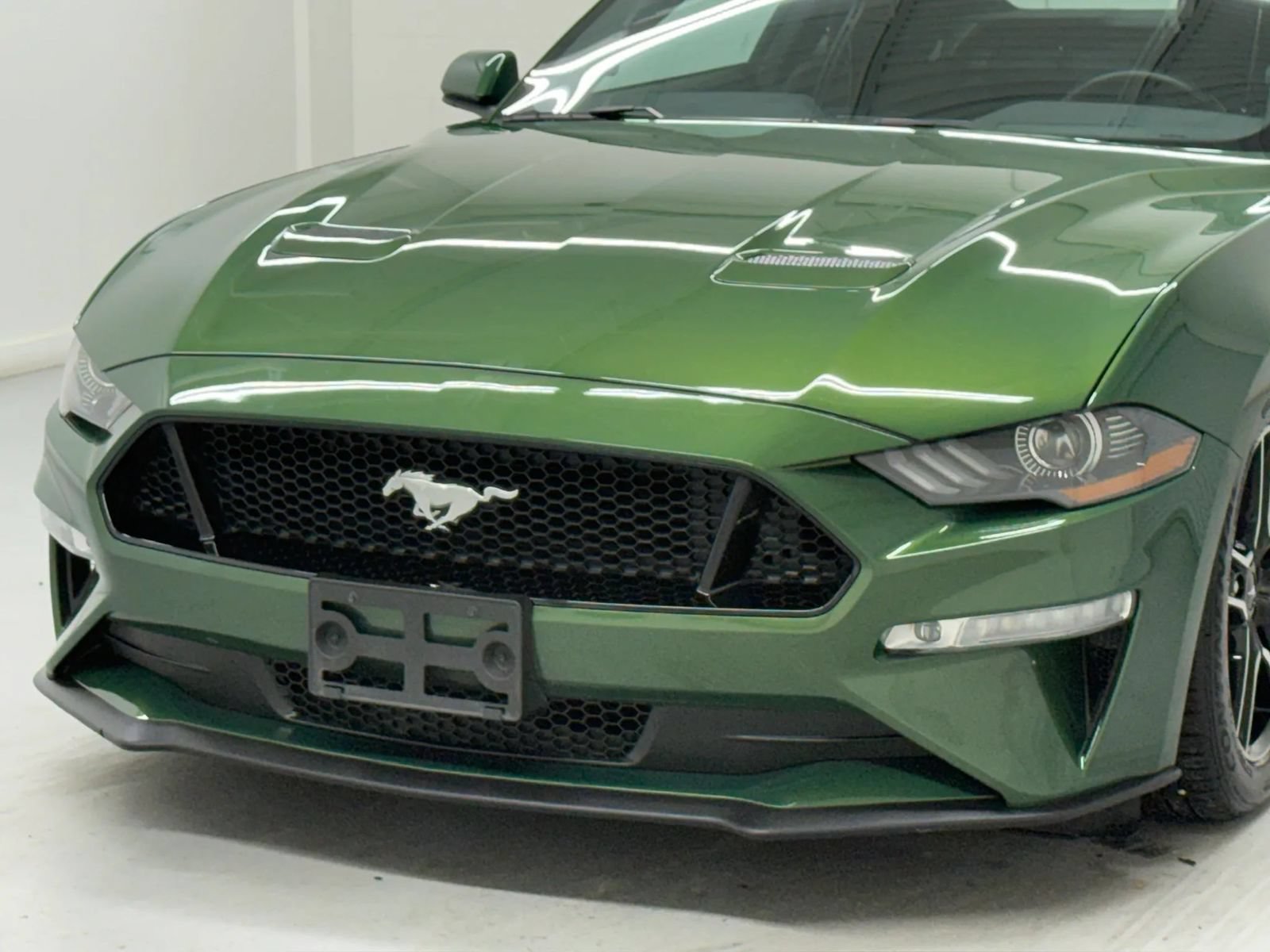 Used 2022 Ford Mustang GT RWD image 36