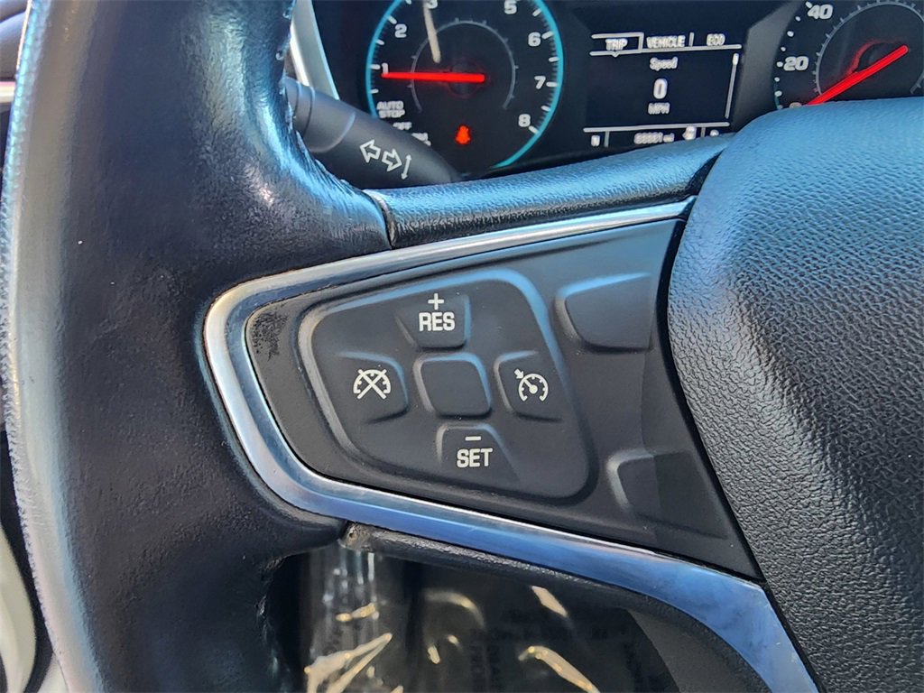 Used 2018 Chevrolet Equinox LT image 19