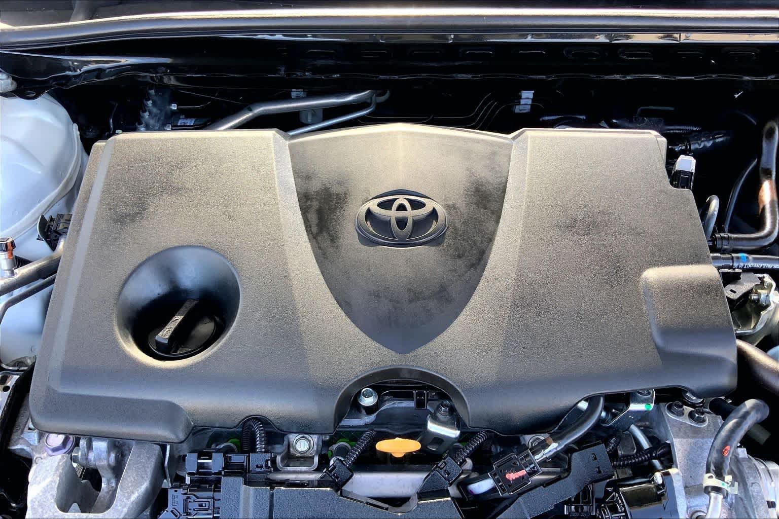 Used 2023 Toyota Camry LE FWD image 32