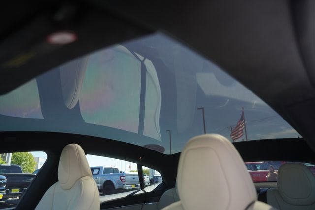 Used 2023 Tesla Model S Plaid image 11