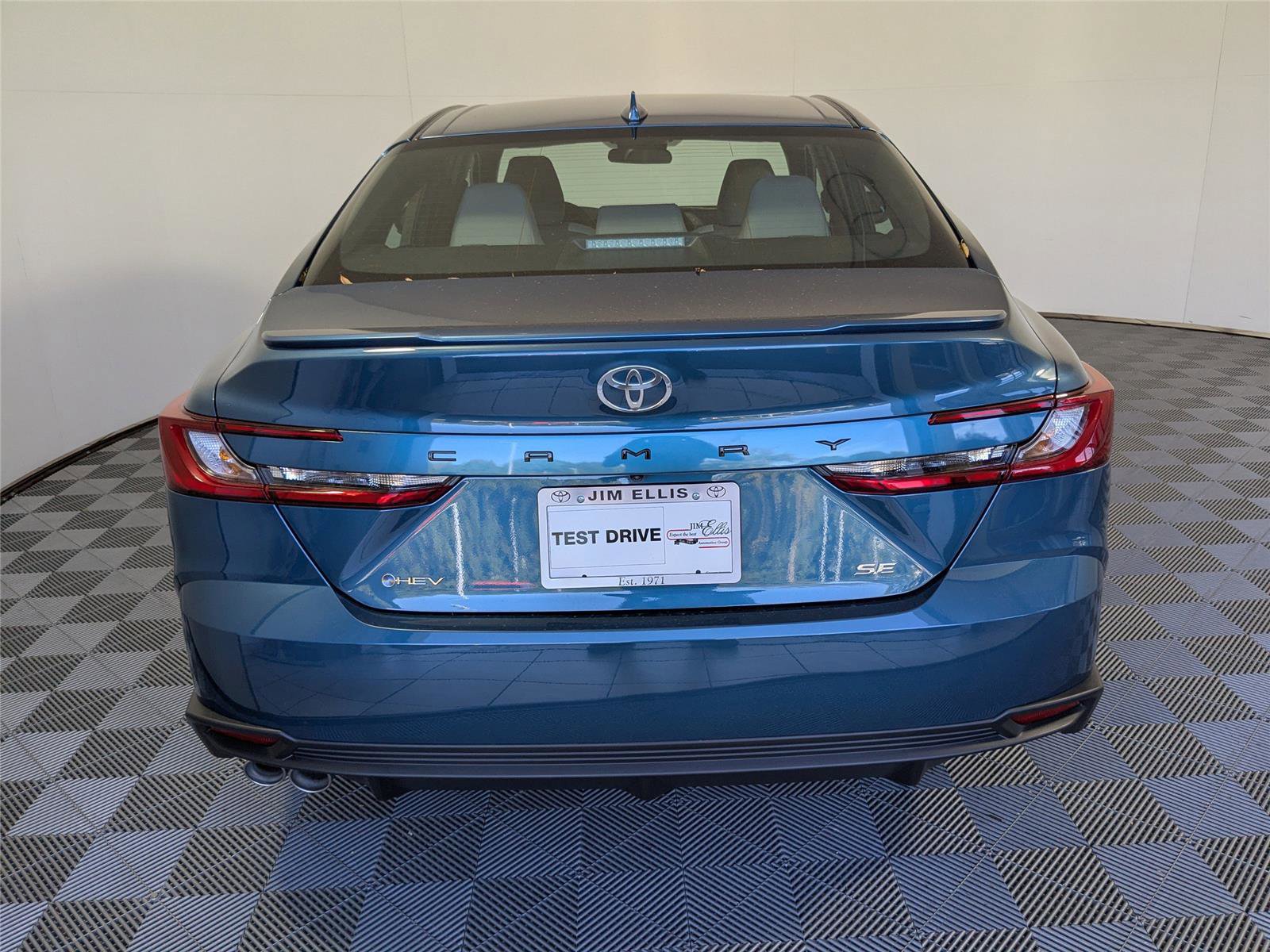New 2026 Toyota Camry SE image 23