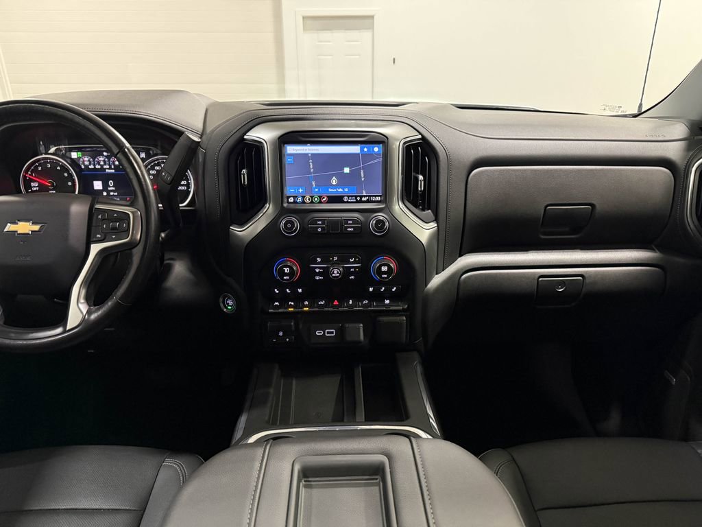 Used 2021 Chevrolet Silverado 1500 LTZ w/ LTZ Premium Package AWD/4WD image 18