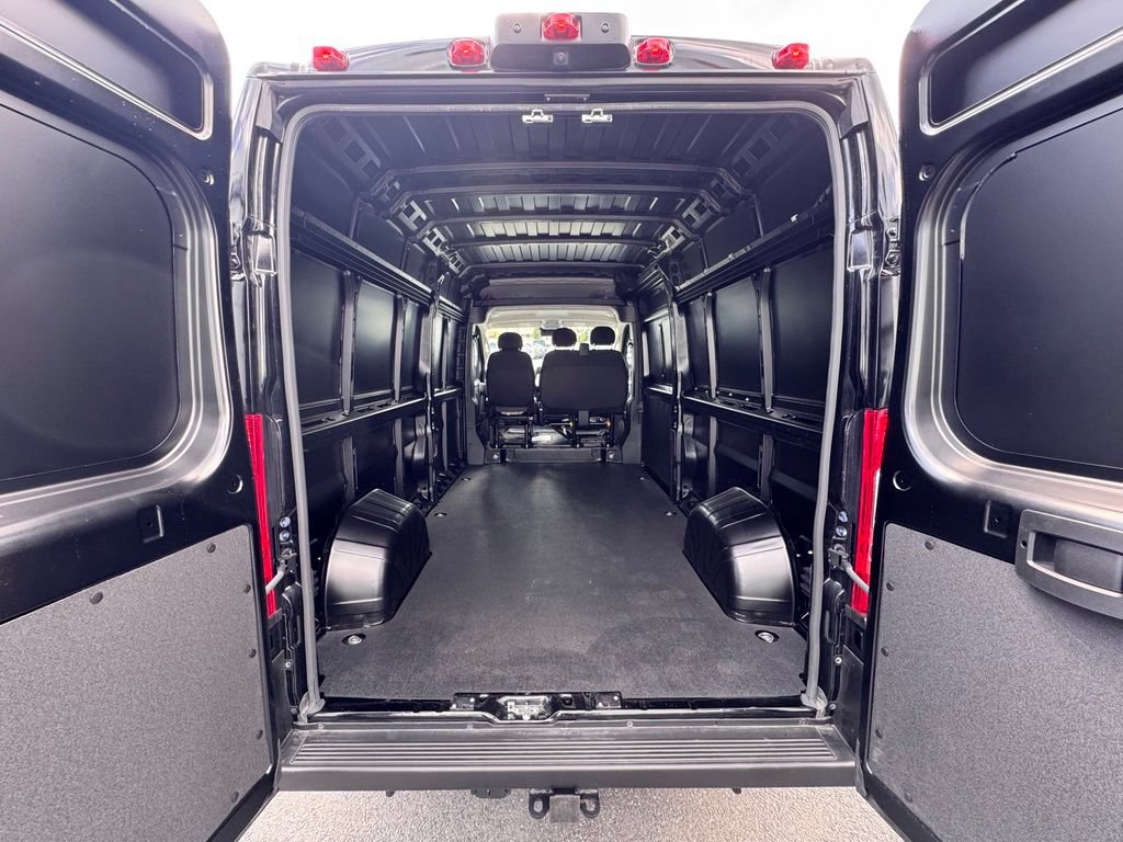 New 2026 RAM ProMaster 2500 FWD image 7