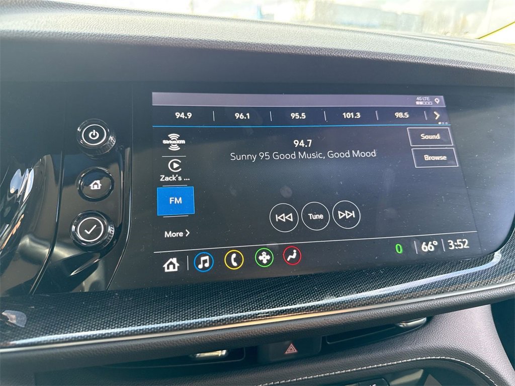 Used 2021 Buick Envision Essence image 16