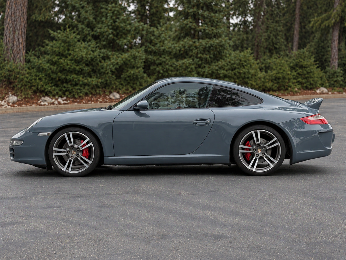 Used 2006 Porsche 911 Carrera S RWD image 6