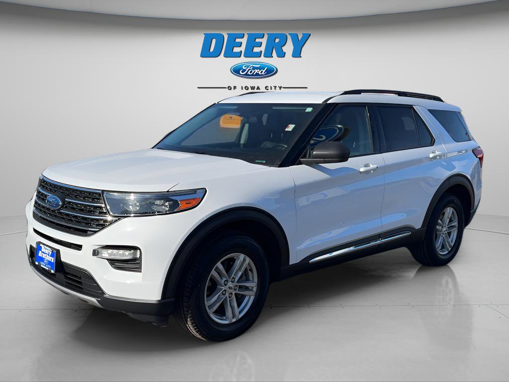 Certified 2023 Ford Explorer XLT w/ Equipment Group 202A image 3