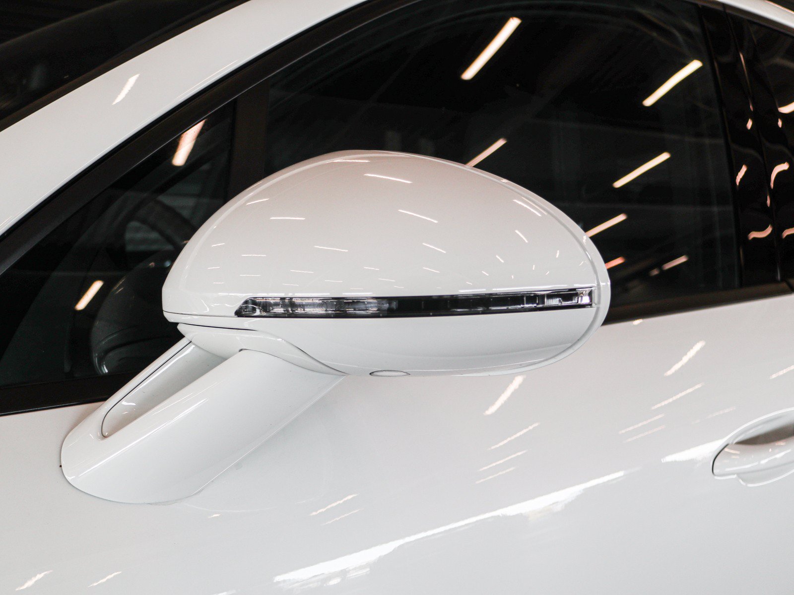 Used 2026 Porsche Macan AWD/4WD image 29