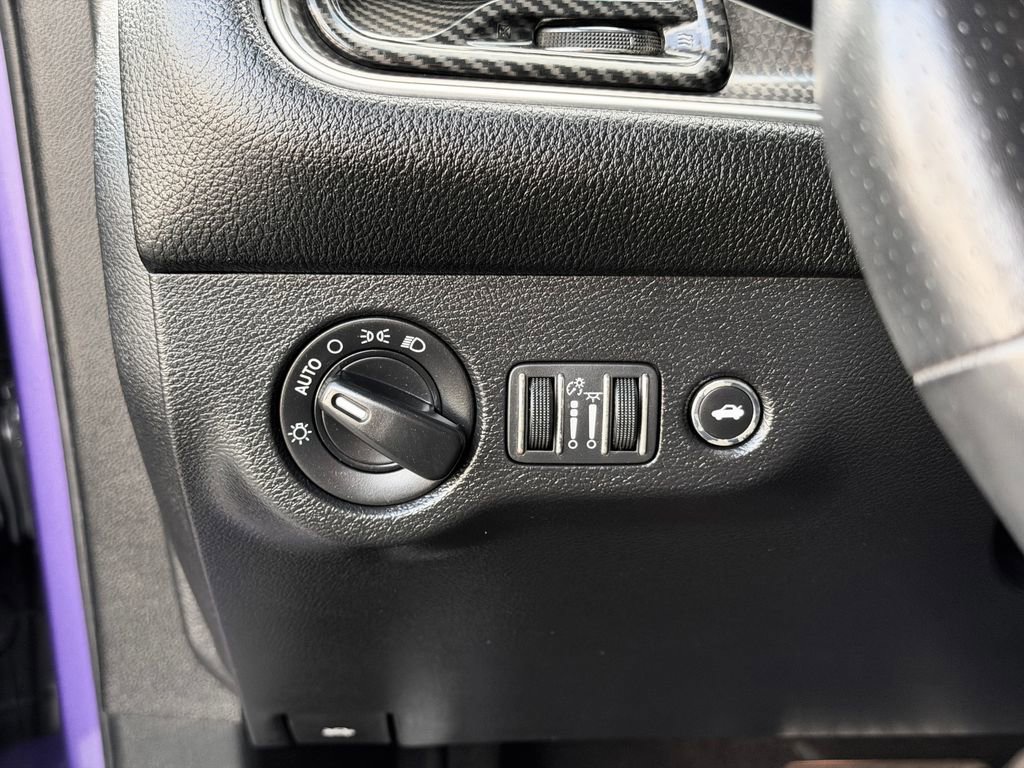 Used 2019 Dodge Challenger SRT Hellcat Redeye image 20